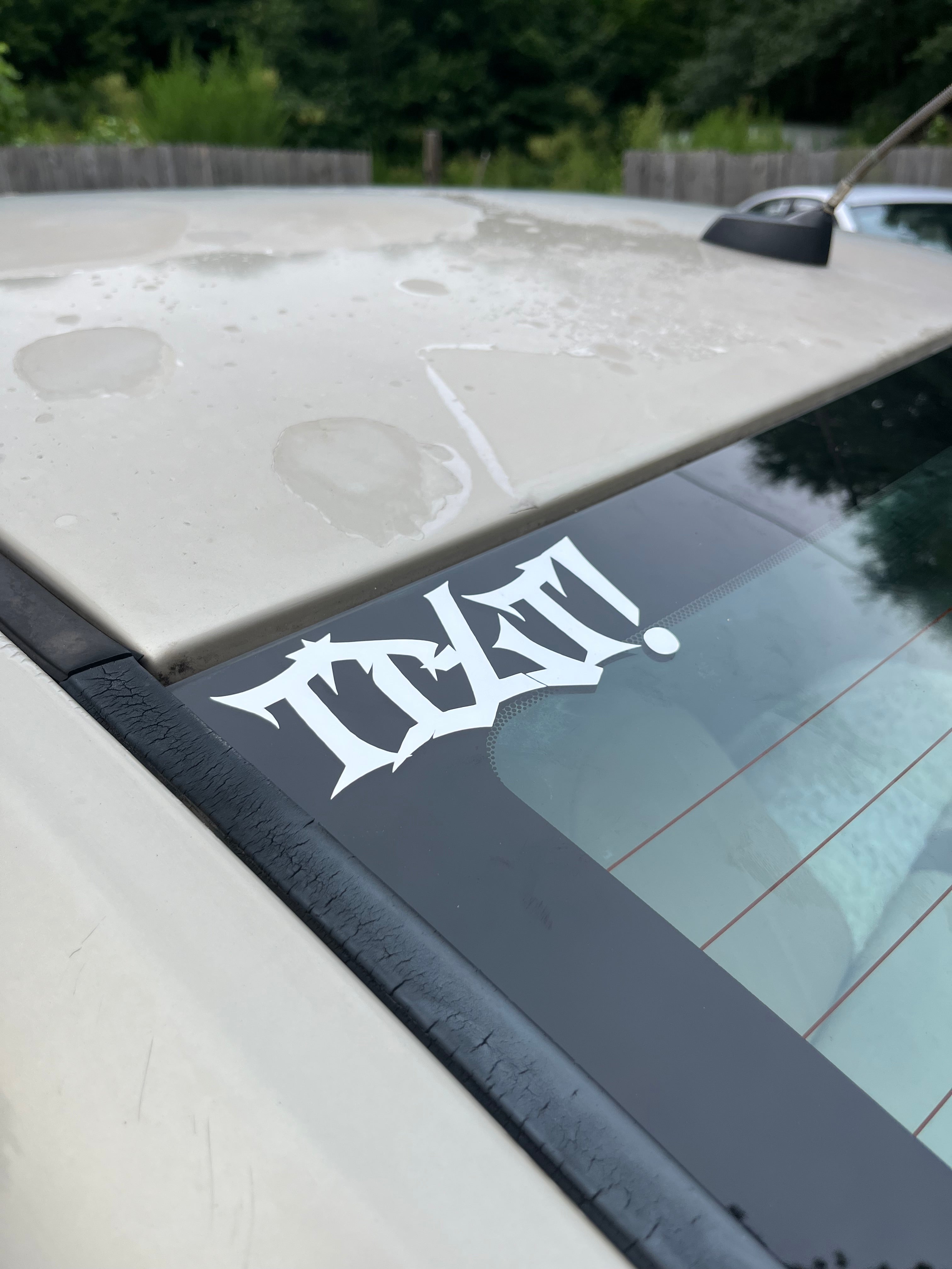 Tilt slap/banner